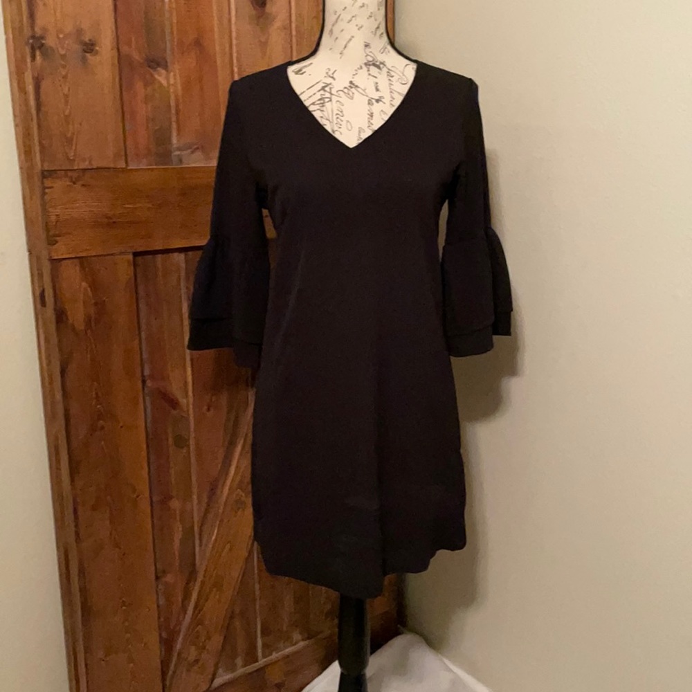 NWT Belongci Shift Dress